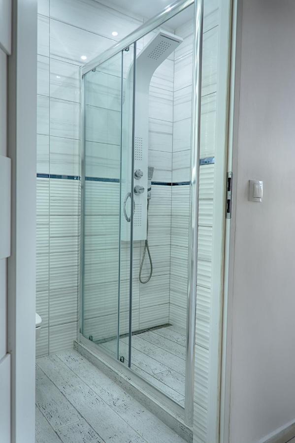 Apartament Sto Metrow Od Morza Swinoujscie Bagian luar foto