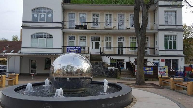 Apartament Sto Metrow Od Morza Swinoujscie Bagian luar foto
